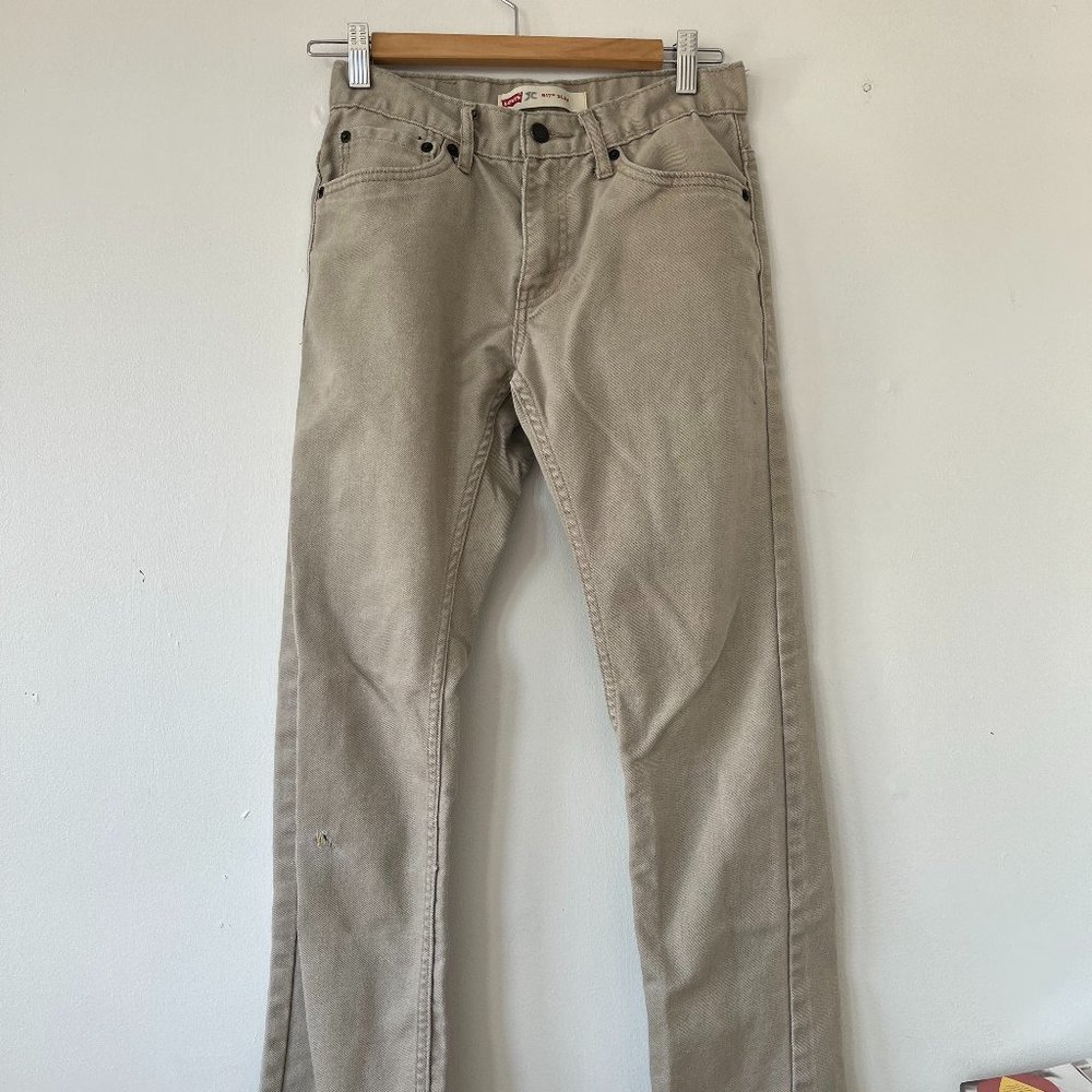 Tan Low Waisted Levi Jeans